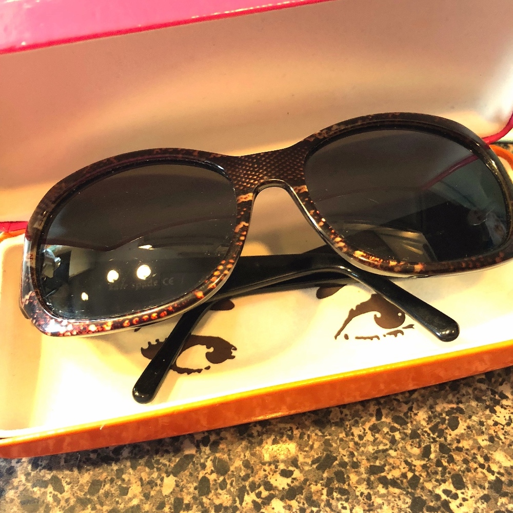 Kate Spade Sunglasses!